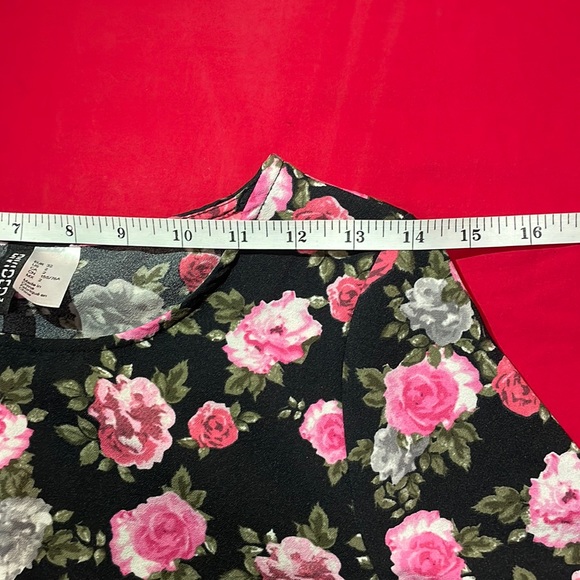 H&M Floral Dress Size US 2 - Picture 8 of 10